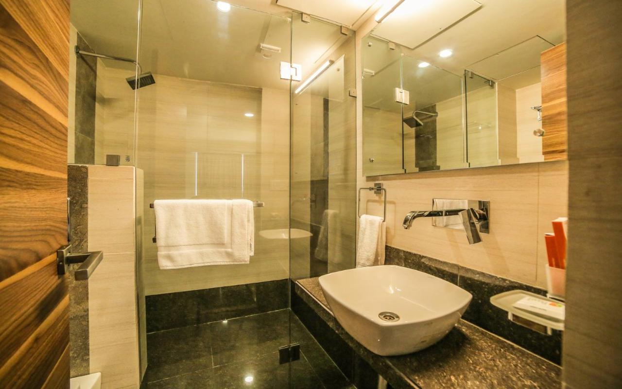 The Basil Park Hotel Bhavnagar Exterior photo